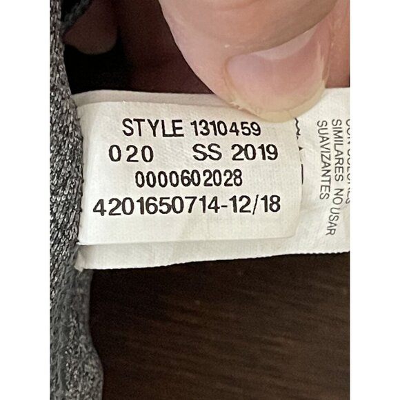 Under Armour Women's Medium Compression Sports Bra Gray & Black Criss Cross Back - Picture 6 of 6